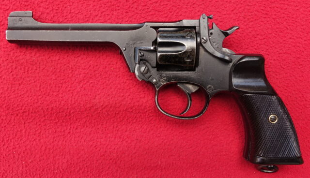 foto Revolver Enfield No. 2 Mk I – REZERVOVÁNO