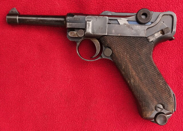 foto Pistole DWM P08 – s přejímkou 1920 – REZERVOVÁNO