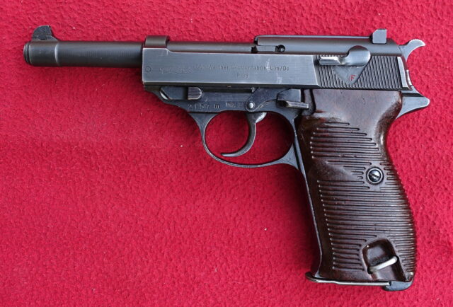 foto Pistole Walther P.38 pro rakouskou armádu (Bundesheer) – REZERVOVÁNO